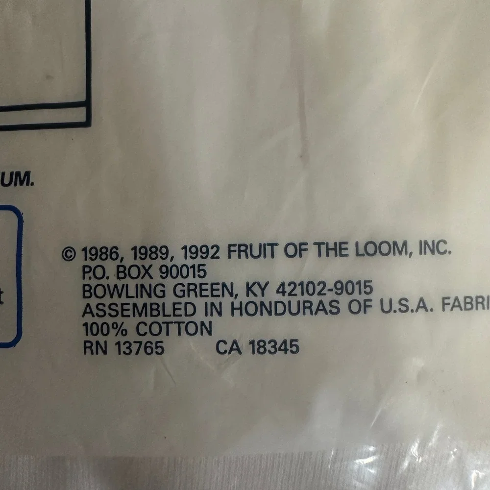 Vintage 1992 Fruit of the Loom 3 Pack Men Crew Neck Tee Shirts White Large 42-44